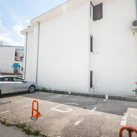 Apartment Alida *